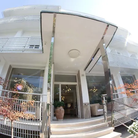 Hotel Villa Fiorita 3*