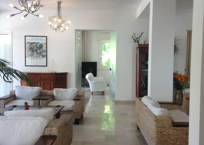 Fiorita Hotel