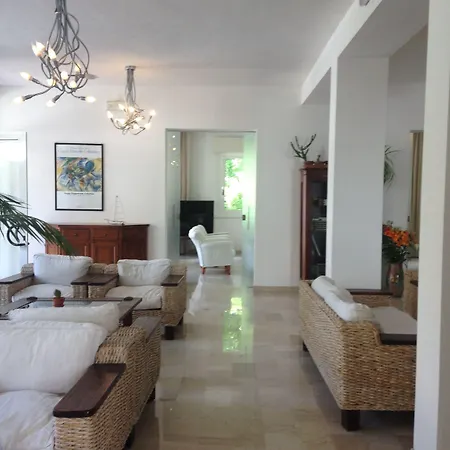 Fiorita Hotel