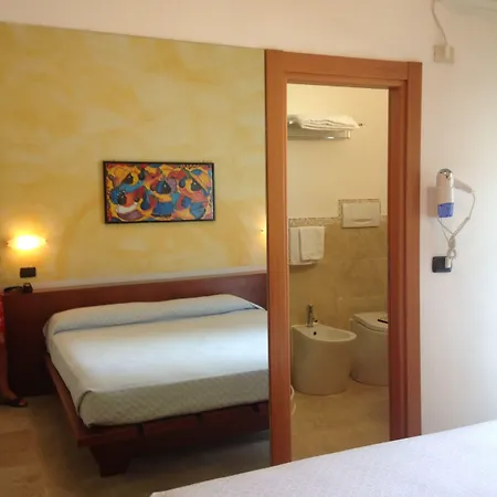 Fiorita Hotel 3*
